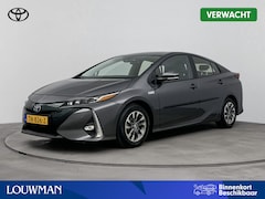 Toyota Prius - 1.8 Plug-in Executive | Stoelverwarming | Navigatie | Lichtmetalen Velgen |