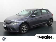 Volkswagen Polo - 1.0 TSI Life | 95 PK | Cruisecontrol | Navigatie | Climatecontrol | Parkeersensoren |