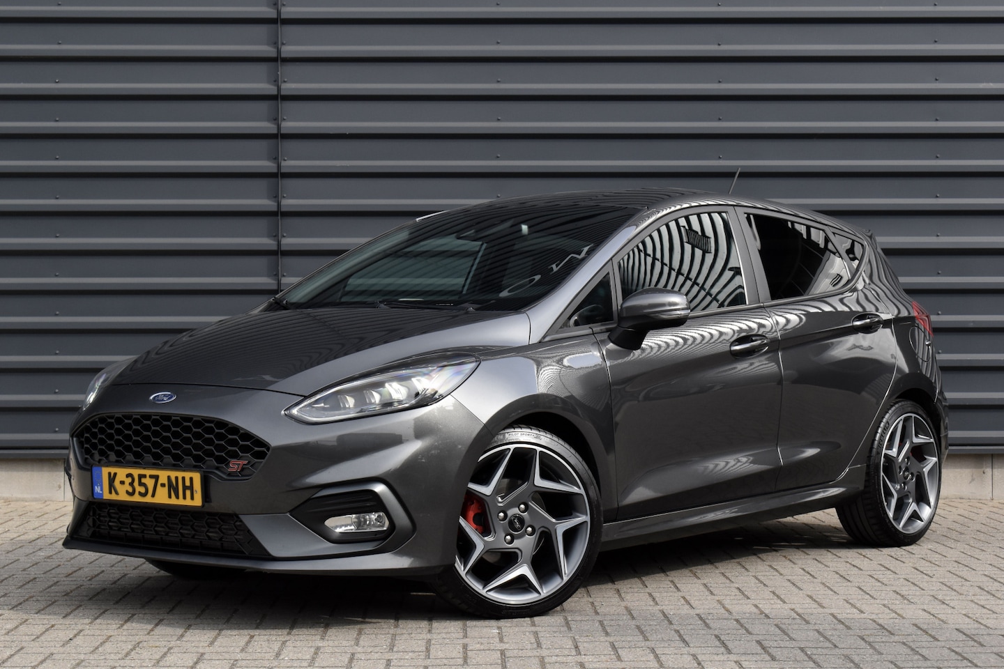Ford Fiesta - 1.5 ST-3 200pk | Recaro Seats | Camera | B&O Audio | Stoel + Stuurverwarming | CarPlay | O - AutoWereld.nl