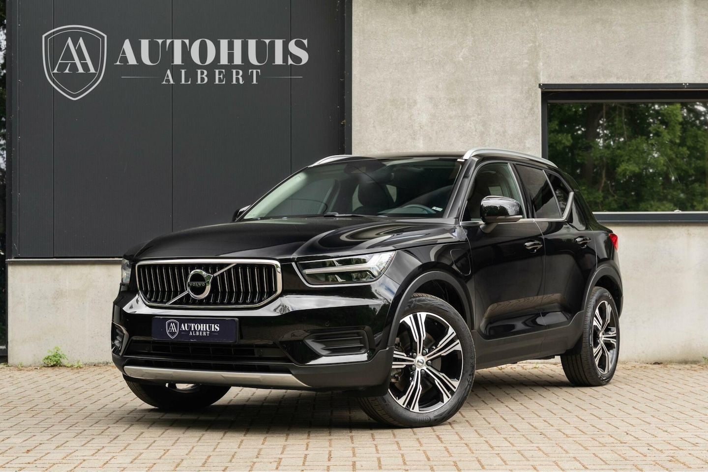 Volvo XC40 - 1.5 T5 Recharge Inscription Pano Trekhaak Leder - AutoWereld.nl