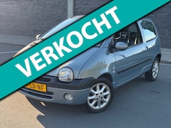 Renault Twingo - 1.2-16V Initiale // AIRCO // NAP // RIJD SCHAKELT FIJN