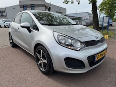 Kia Rio - 1.2 CVVT 5deurs Super Pack Airco, Cruisecontrol Nette Auto