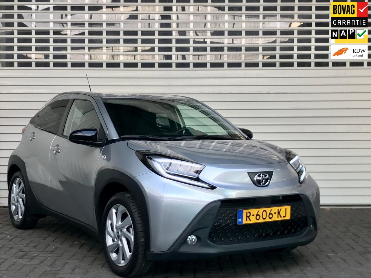Toyota Aygo X - 1.0 VVT-i S-CVT first 1.0 VVT-i S-CVT first (Lage km.stand!) - AutoWereld.nl