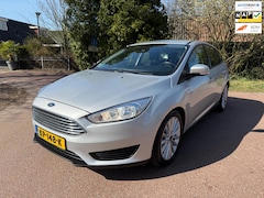 Ford Focus - 1.0 Titanium Edition / Airco / PDC / Apk / Lm / NAP /