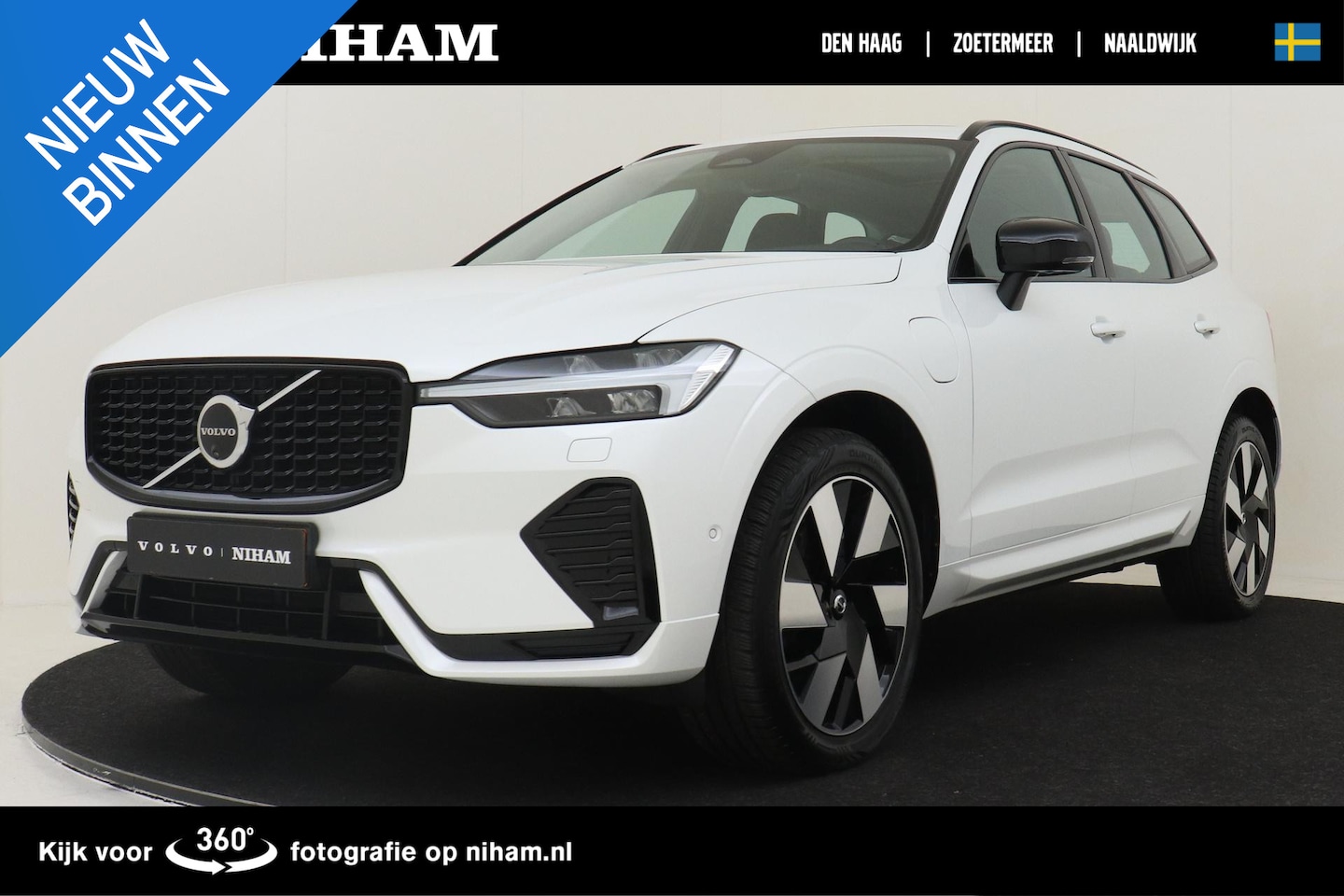 Volvo XC60 - T6 PLUG-IN HYBRID AWD ULTIMATE DARK -PANO.DAK|HARMAN/KARDON|360°CAM|TREKHAAK - AutoWereld.nl