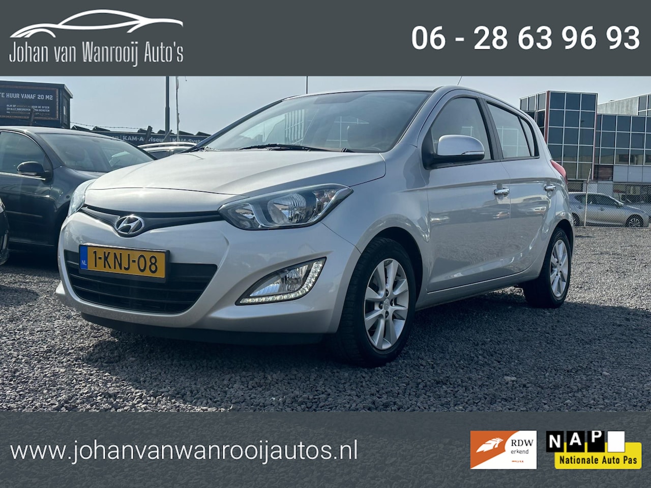 Hyundai i20 - 1.4i i-Catcher/CAMERA/AIRCO/NW APK/AUTOMAAT - AutoWereld.nl
