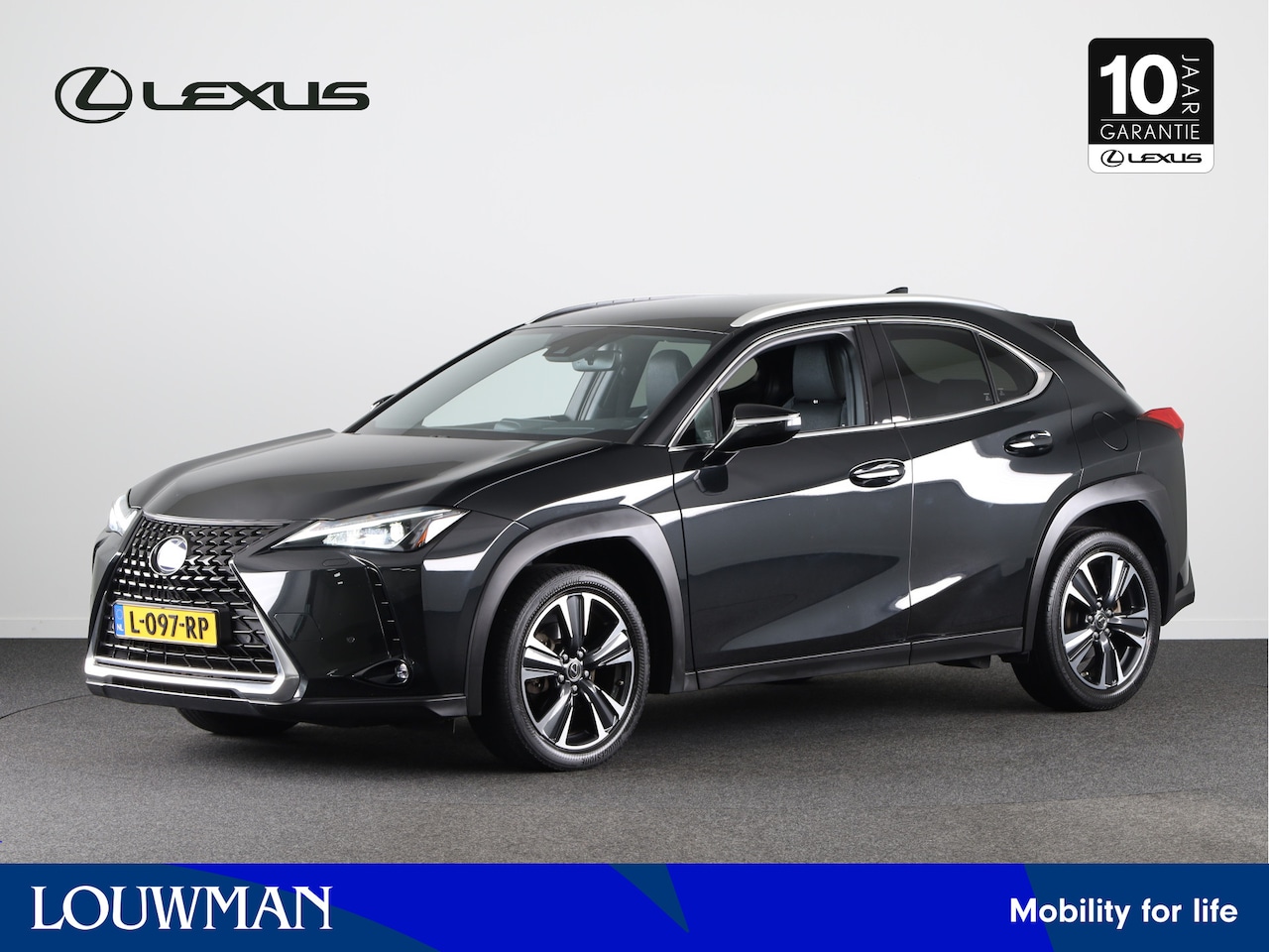 Lexus UX - 250h Preference Line *RIJKLAAR* | Parkeersensoren | NL-Auto | Dodehoek Ass. | - AutoWereld.nl