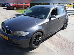 BMW 1-serie - 118d Corporate Business Line airco