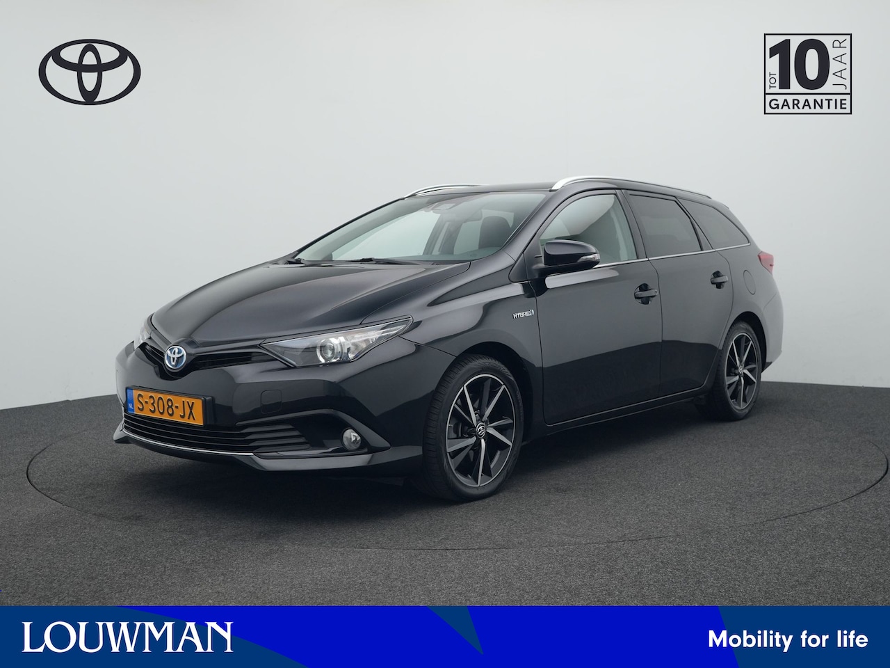 Toyota Auris Touring Sports - 1.8 Hybrid Dynamic Ultimate binnen binnen 12-05-2025 - AutoWereld.nl