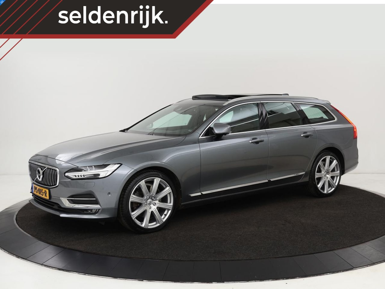 Volvo V90 - 2.0 T5 Inscription | Trekhaak | head-up display | Panoramadak | Luxe Leder | 360 Camera | - AutoWereld.nl