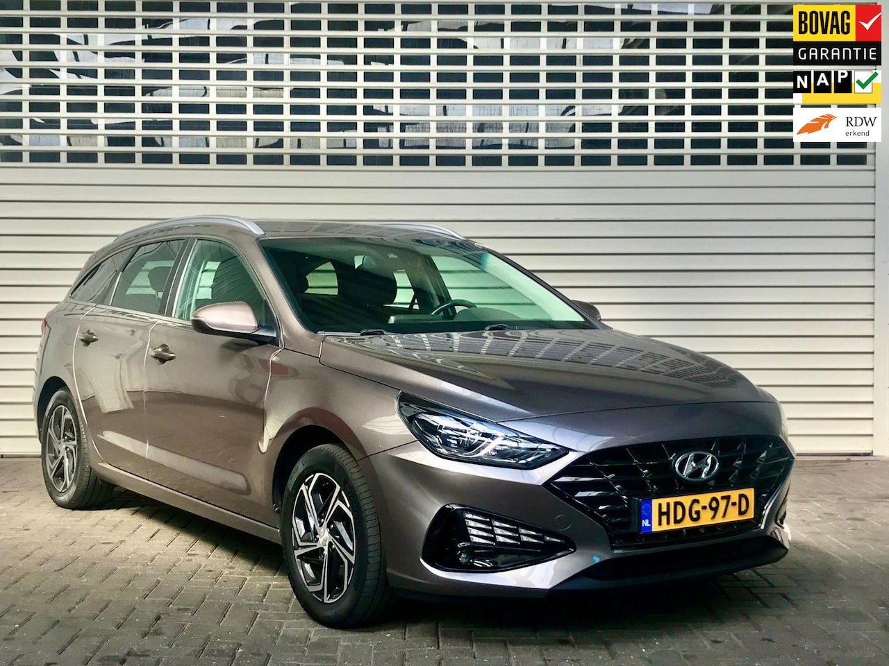Hyundai i30 Wagon - 1.0 T-GDi MHEV Comfort Smart 1.0 T-GDi MHEV Comfort Smart - AutoWereld.nl