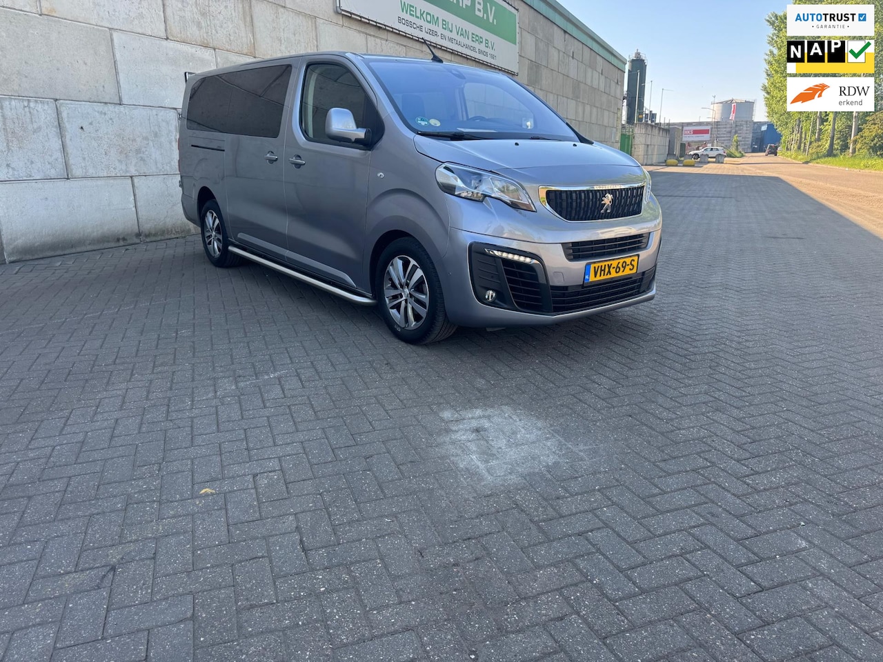 Peugeot Expert - 2.0 BlueHDI 180 Long Asphalt DC/Automaat/dubbelcabine - AutoWereld.nl