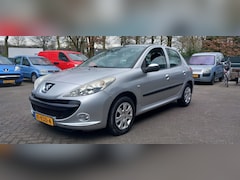 Peugeot 206 + - 1.4 XS