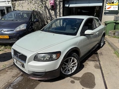 Volvo C30 - 2.0 Kinetic Apk|Airco|Boekjes|2.Sleutels|Park.sens