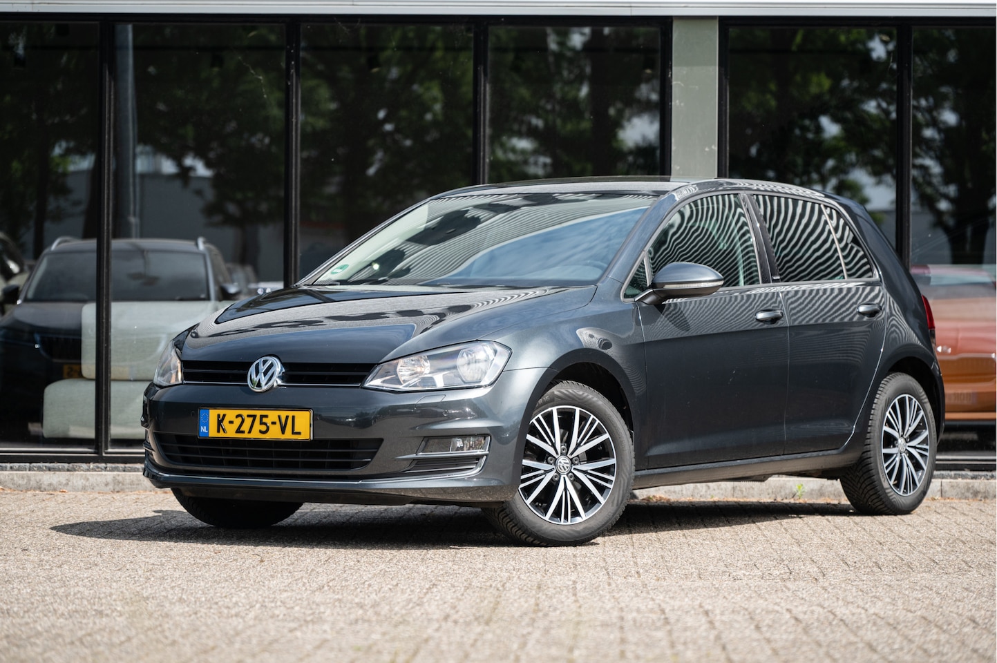 Volkswagen Golf - 1.2 TSI Highline Allstar | Navi | Stoelverw. | 4 season | Clima | Cruise - AutoWereld.nl