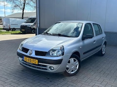 Renault Clio - 1.2 Authentique 175.810 KM 5 DEURS