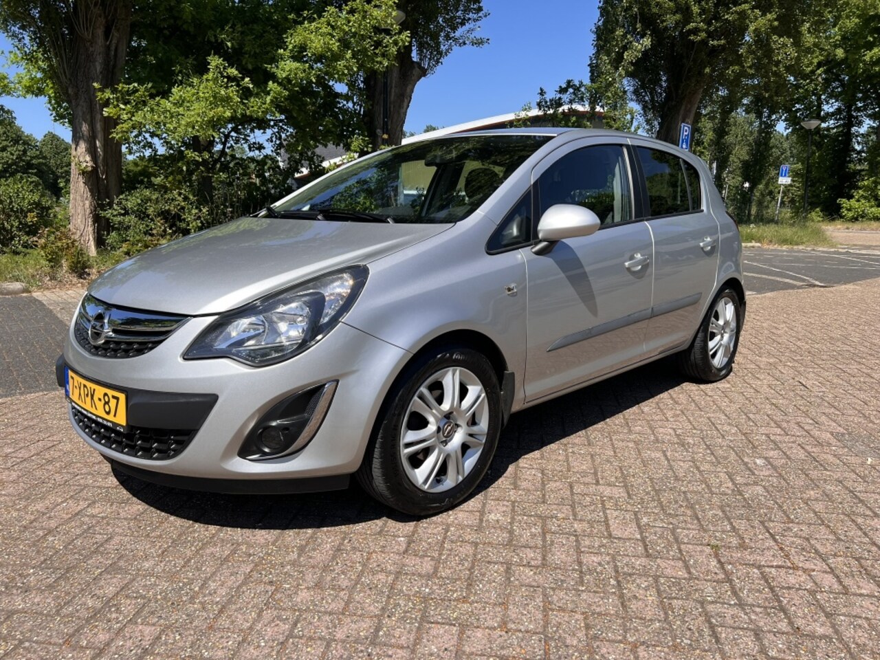 Opel Corsa - 1.2-16V BlitZ 1.2-16V BlitZ - AutoWereld.nl