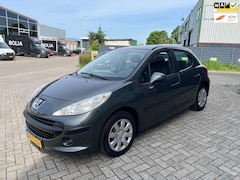 Peugeot 207 - 1.4-16V Color-line