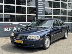 Volvo S80 - 2.5T Elite Leder Ecc Pdc 210PK APK 05-2026