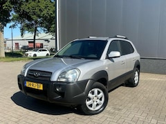 Hyundai Tucson - 2.0i Dynamic Jaar Apk / Cruise