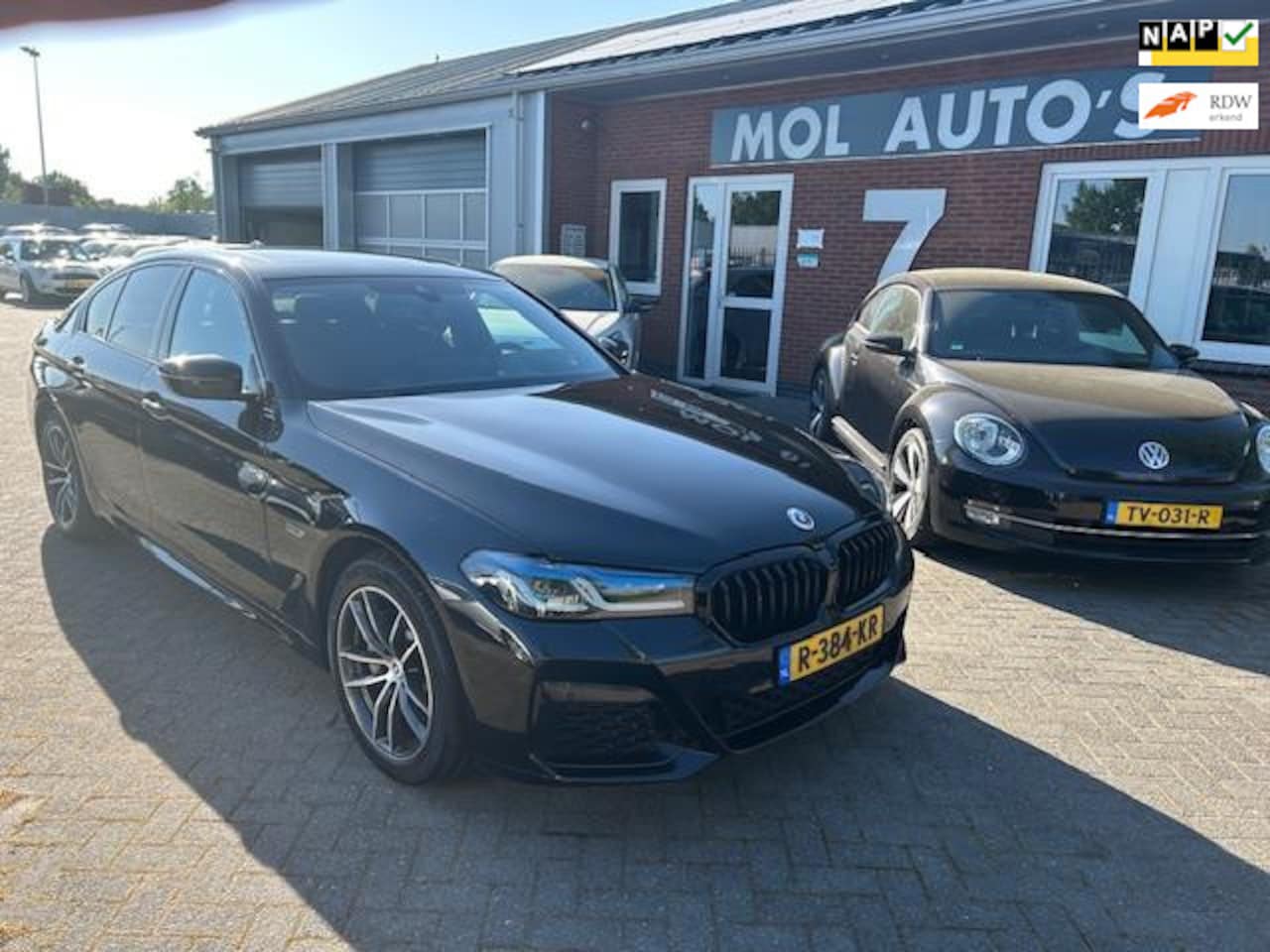 BMW 5-serie - 520e M-sport Business Edition Plus - AutoWereld.nl