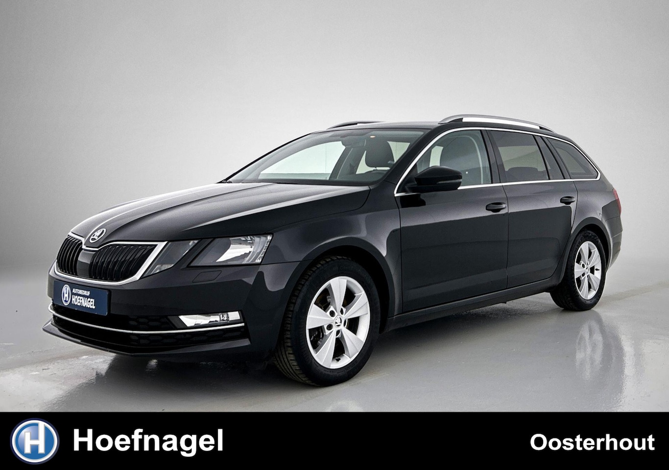 Skoda Octavia Combi - 1.5 TSI Greentech Style Automaat | Trekhaak | Parkeersensoren | Stoelverwarming | Adaptive - AutoWereld.nl