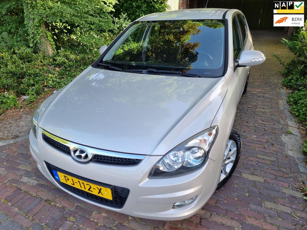 Hyundai i30 - 1.6i Style AUTOMAAT READ DISCRIPTION!!! EXPORT ONLY - AutoWereld.nl