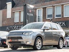 Mitsubishi Outlander - 2.0 PHEV Instyle ORG NL PANO LEDER TREKHAAK CAMERA STOELVERW