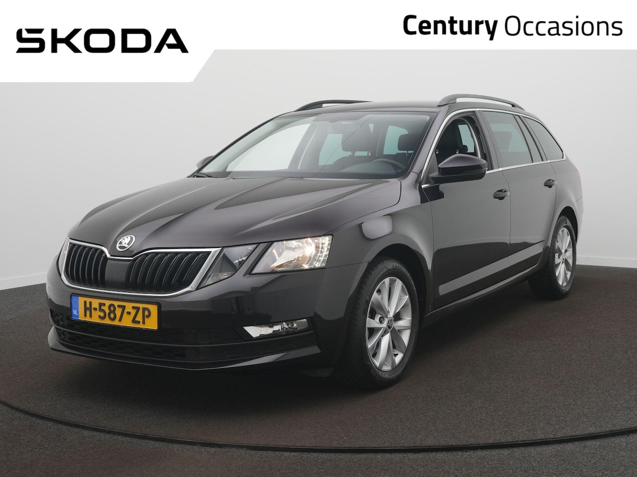 Skoda Octavia Combi - 1.0 TSI Greentech Business Edition / Navi / Cruise / Sensoren Achter - AutoWereld.nl