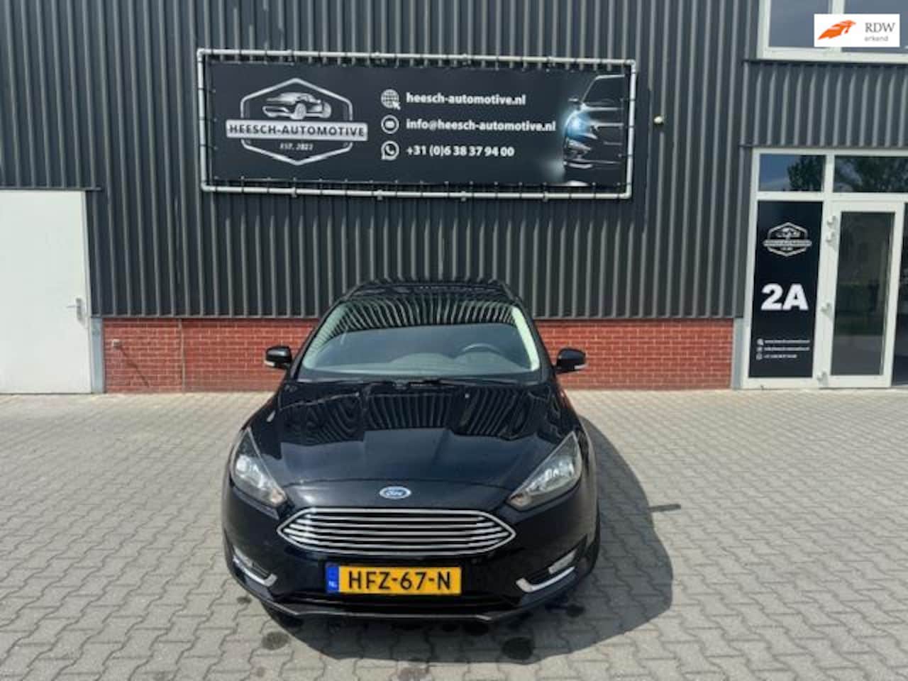 Ford Focus Wagon - 1.0 Titanium Edition 1.0 Titanium Edition - AutoWereld.nl