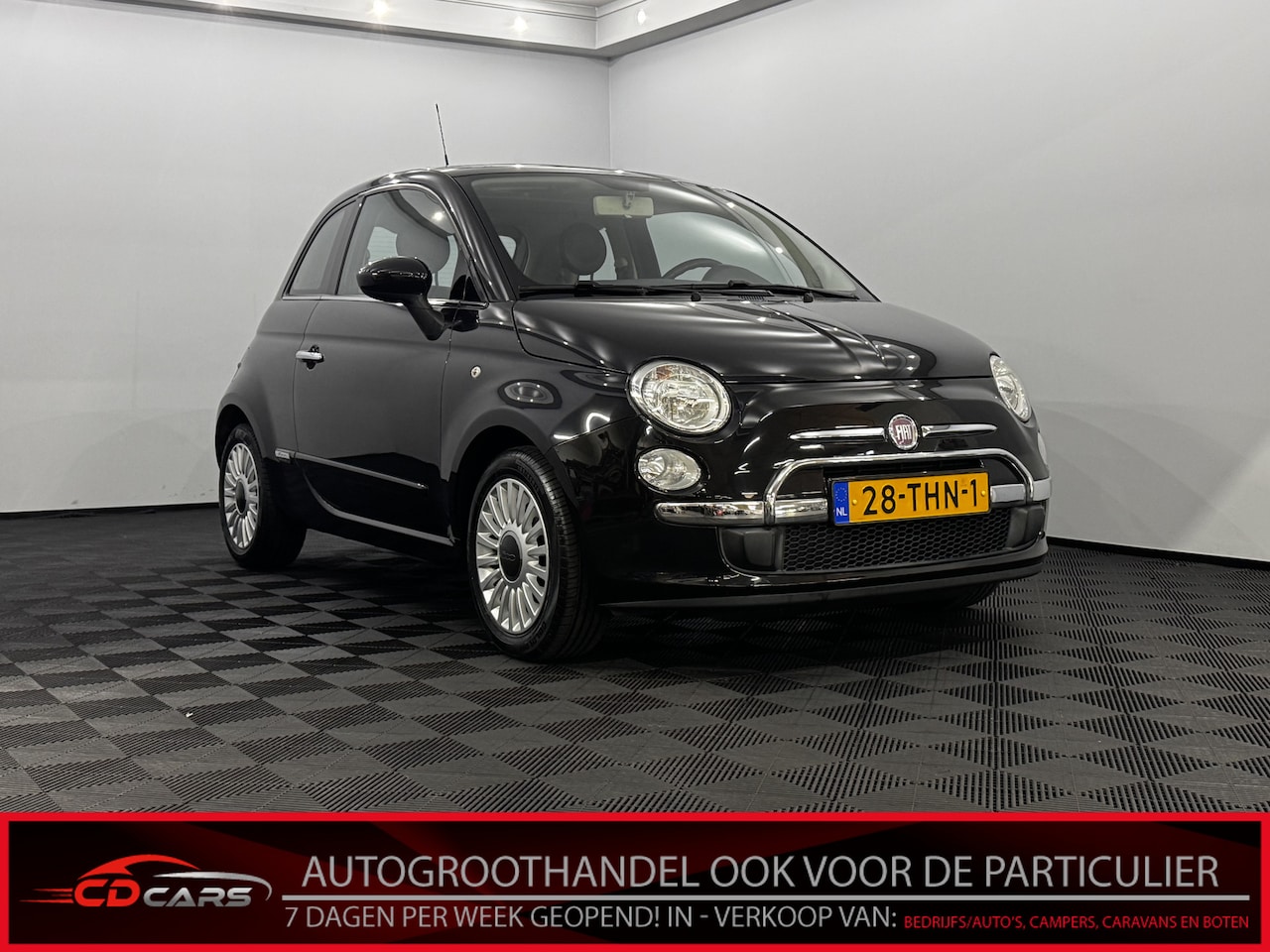 Fiat 500 - 1.2 Lounge Pano, Leder, Airco, Mistlamp, Lichtmetalen velgen - AutoWereld.nl