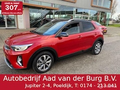 Kia Stonic - 1.0 Mild Hybride T-GDI DynamicPlusLine 16 inch velgen & banden , Navigatie Appelcarp[lay,