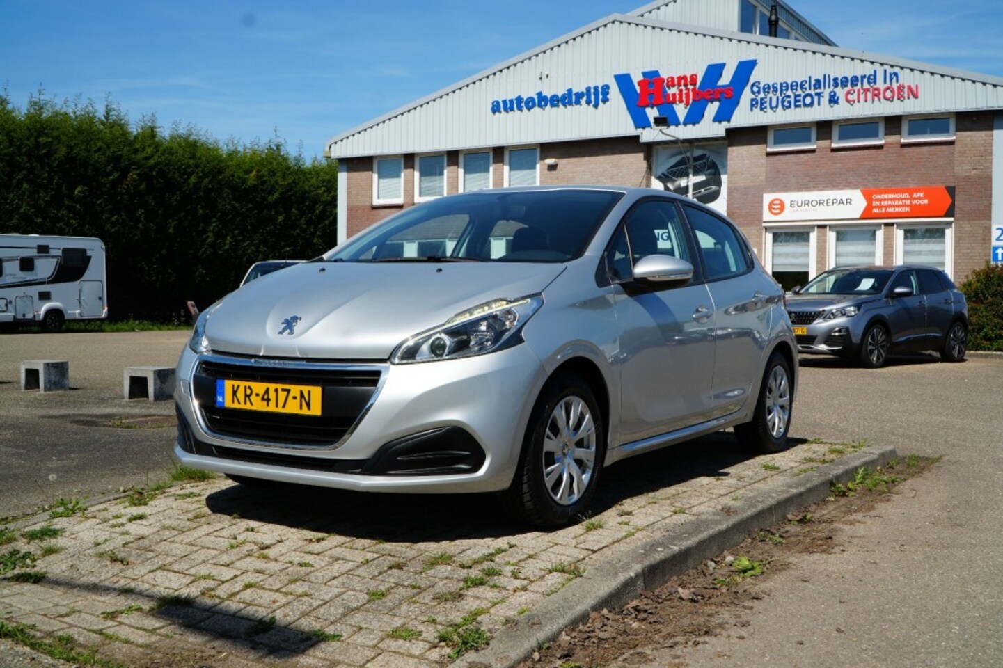 Peugeot 208 - BLUE LION 1.2-82PK 5-DEURS - AIRCO - NAVI - CRUISE CONTROLE - - AutoWereld.nl