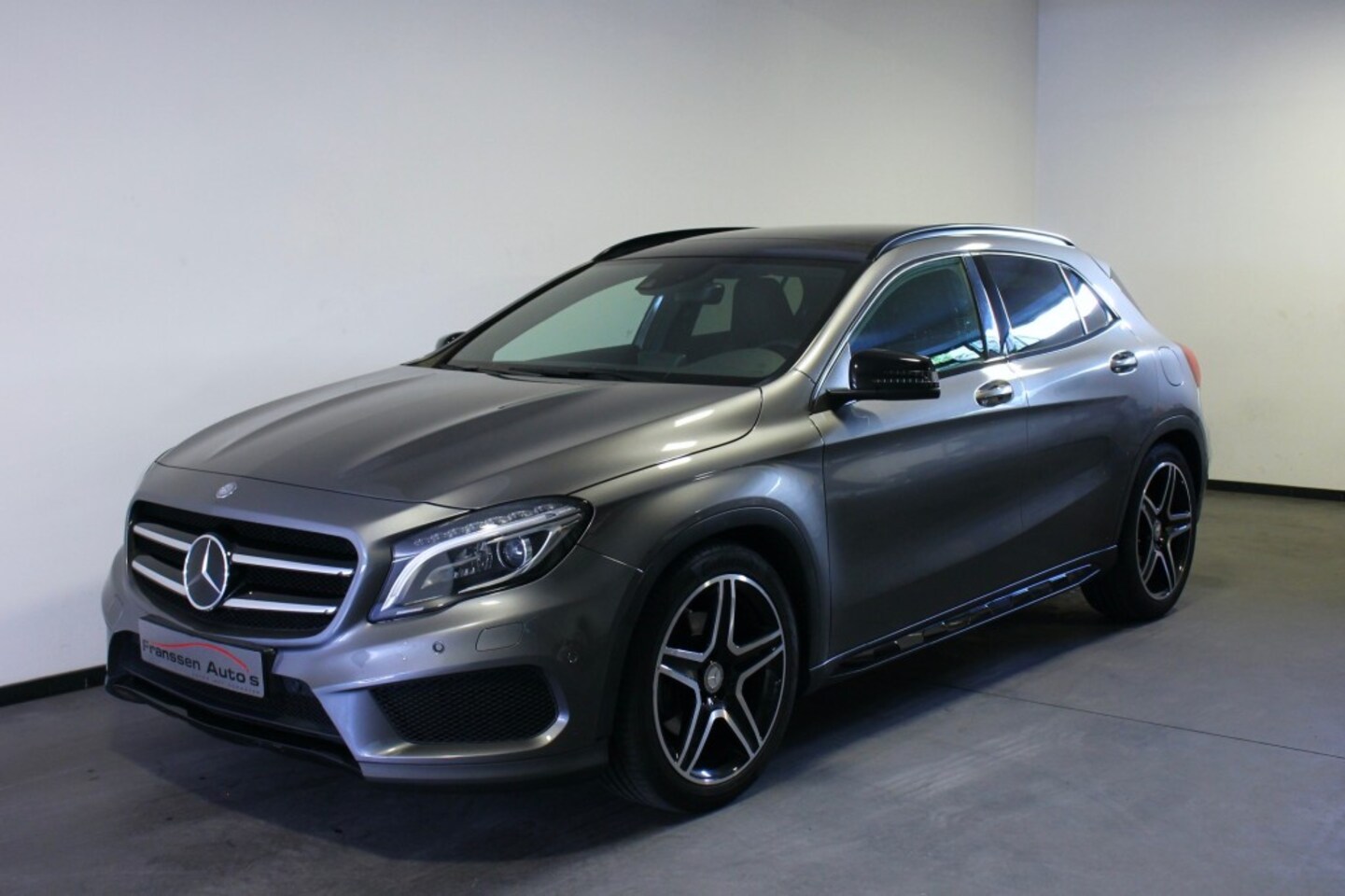 Mercedes-Benz GLA-Klasse - GLA 250 AMG pakket - AutoWereld.nl