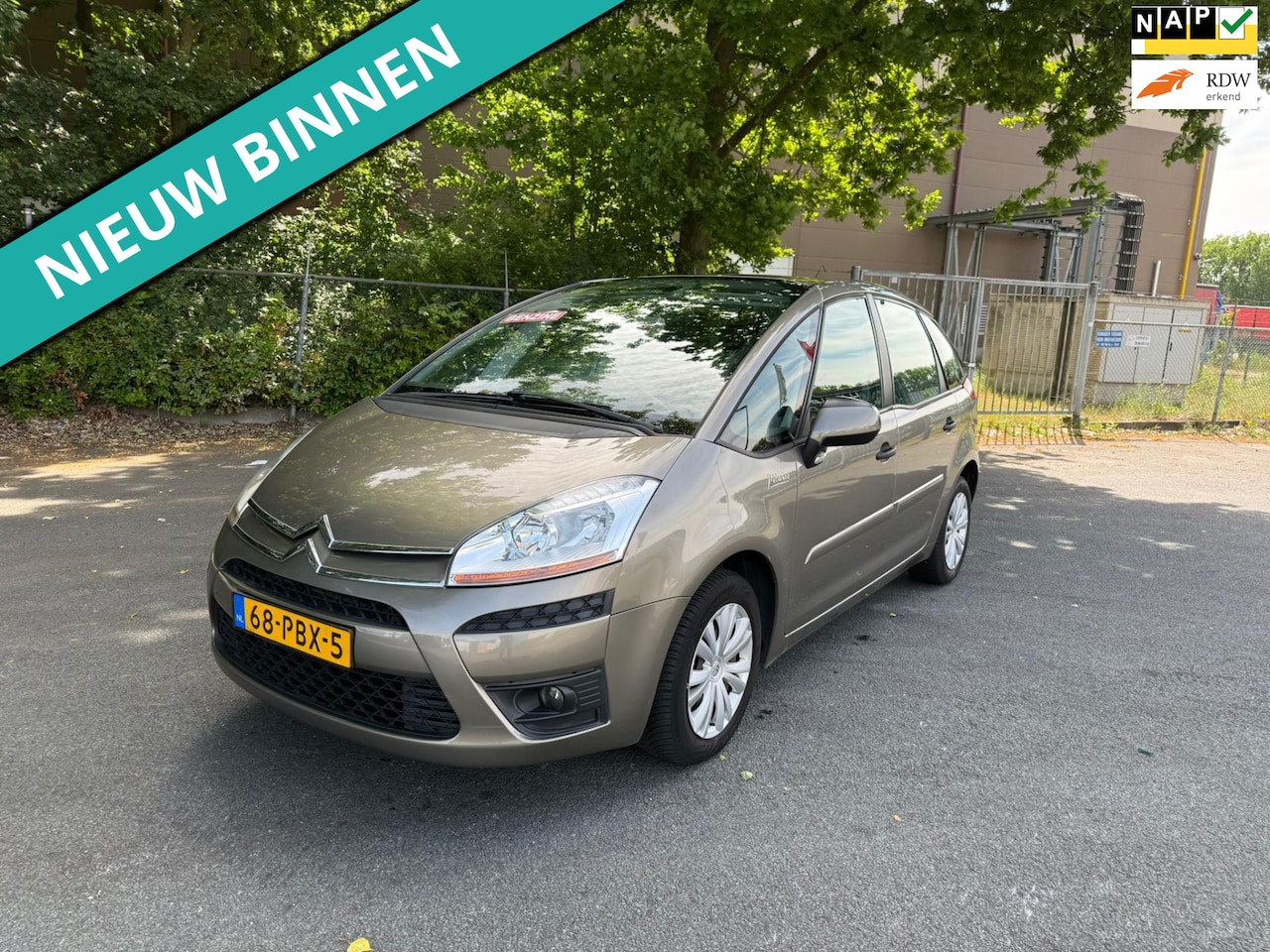 Citroën C4 Picasso - 1.6 VTi Tendance LEUKE AUTO RIJDT EN SCHAKELT GOED - AutoWereld.nl