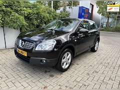 Nissan Qashqai - 2.0 Acenta prachtige auto met maar 143000 dkm op teller