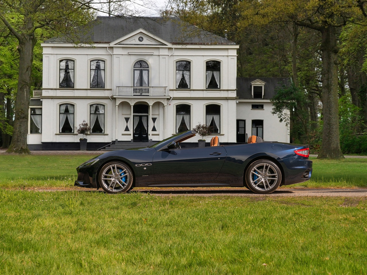 Maserati GranCabrio - 4.7 Sport | Sublieme conditie & samenstelling! | Harman/Kardon - AutoWereld.nl