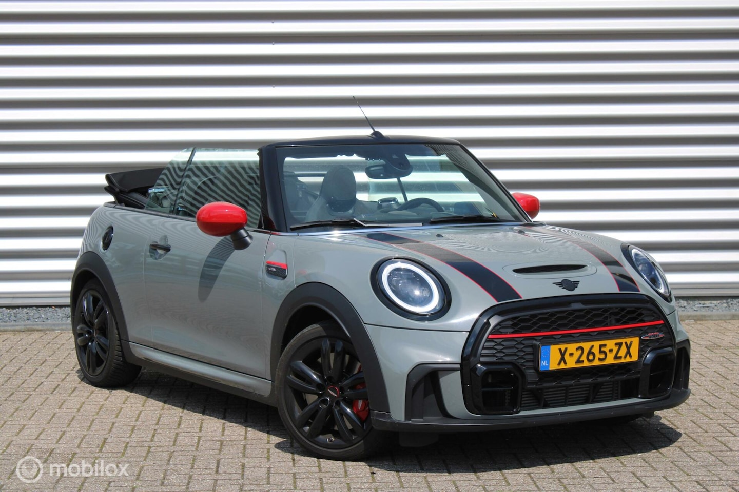 MINI Cabrio - 2.0 John Cooper Works 231PK JCW Pack FULL - AutoWereld.nl