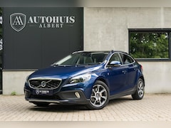 Volvo V40 Cross Country - 2.0 D4 Ocean Race Pano H&K ACC BLIS