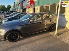 BMW 1-serie - 116i High Executive