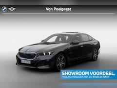 BMW i5 - Sedan eDrive40 M Sport Edition M Sport Pro | Travel Pack | Comfort Pack | Showroomvoordeel