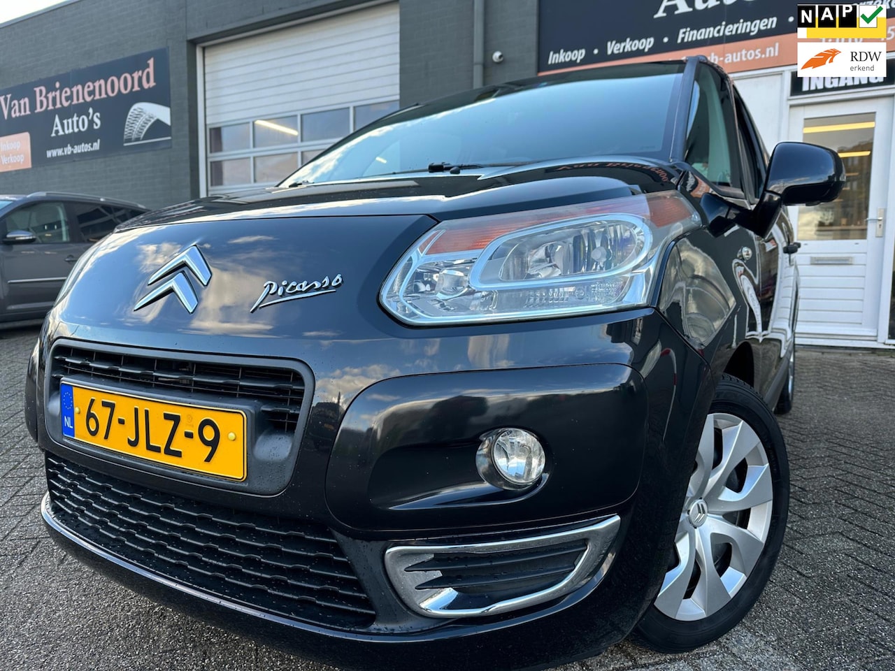 Citroën C3 Picasso - 1.4 VTi Aura met airco en cruise controle en trekhaak en parkeersensoren - AutoWereld.nl
