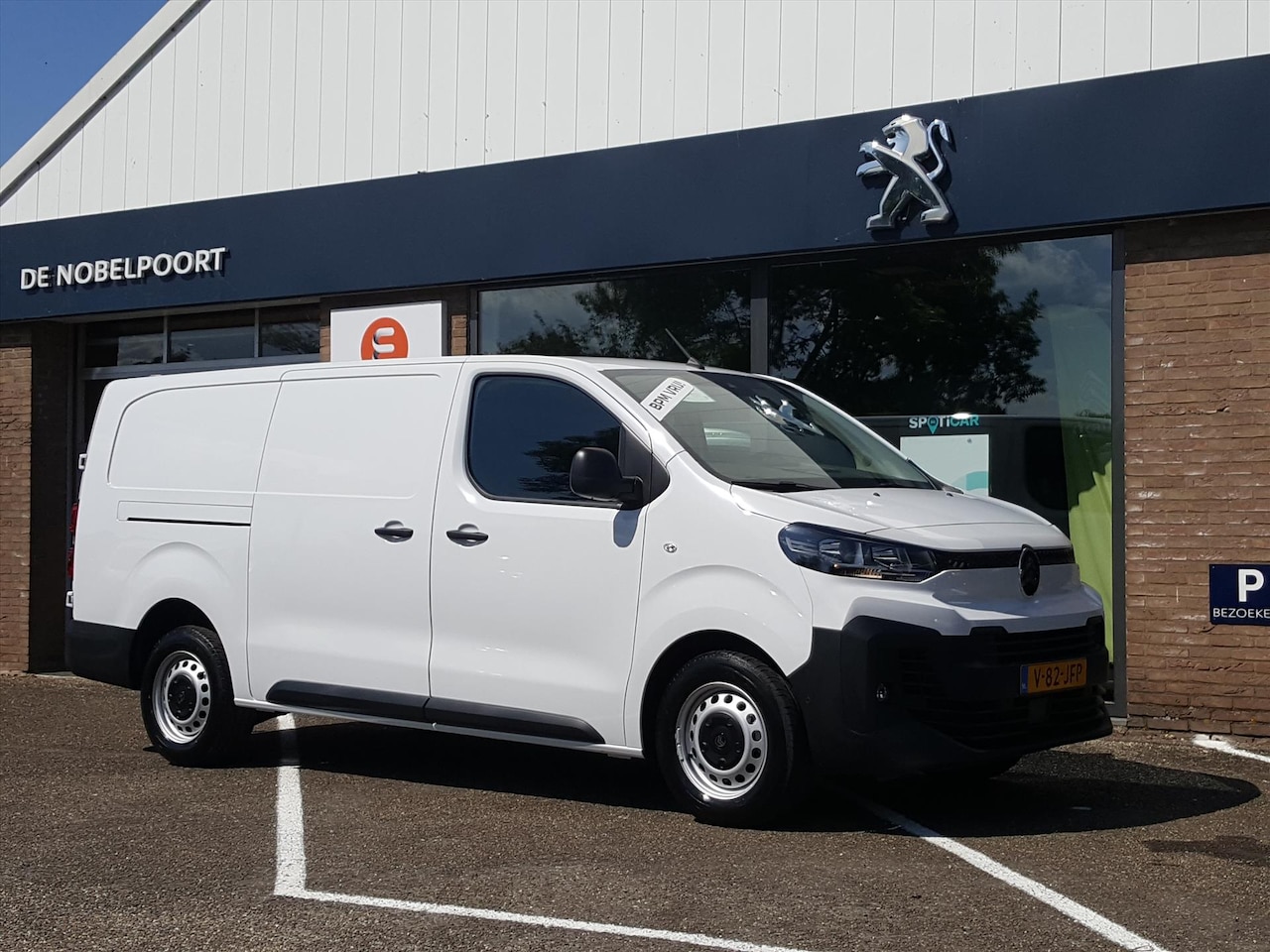 Citroën Jumpy - GESLOTEN BESTEL ENKELCABINE L3 2.0 BlueHDi 145pk S&S AIRCO, TREKHAAK, 3ZITSBANK, NAVIGATIE - AutoWereld.nl