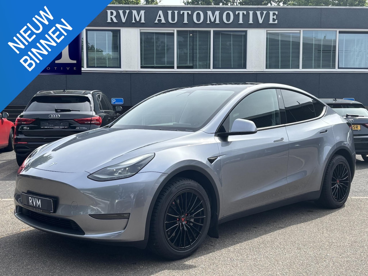Tesla Model Y - Long Range AWD 75 kWh AUTOPILOT | TREKHAAK AFNEEMBAAR | TESLA GARANTIE T/M 4-2027 - AutoWereld.nl
