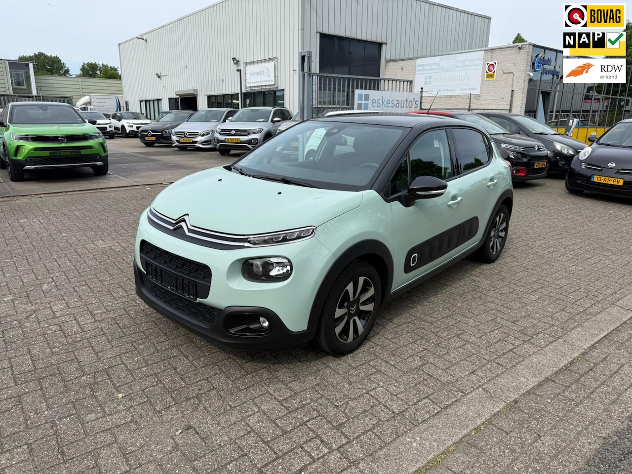 Citroën C3 - 1.2 PureTech S&S Feel 1.2 PureTech S&S Feel, Panodak, Navi, 12 mnd Garantie - AutoWereld.nl