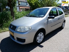 Fiat Punto - 1.2 Dynamic Koude-Airco APK Mei 2026 Zuinig 3e eigenaar