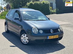 Volkswagen Polo - 1.4-16V Comfortline Nap