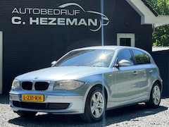 BMW 1-serie - 116i Cruise Control MF stuurwiel leder Sportvelgen 5 Deurs