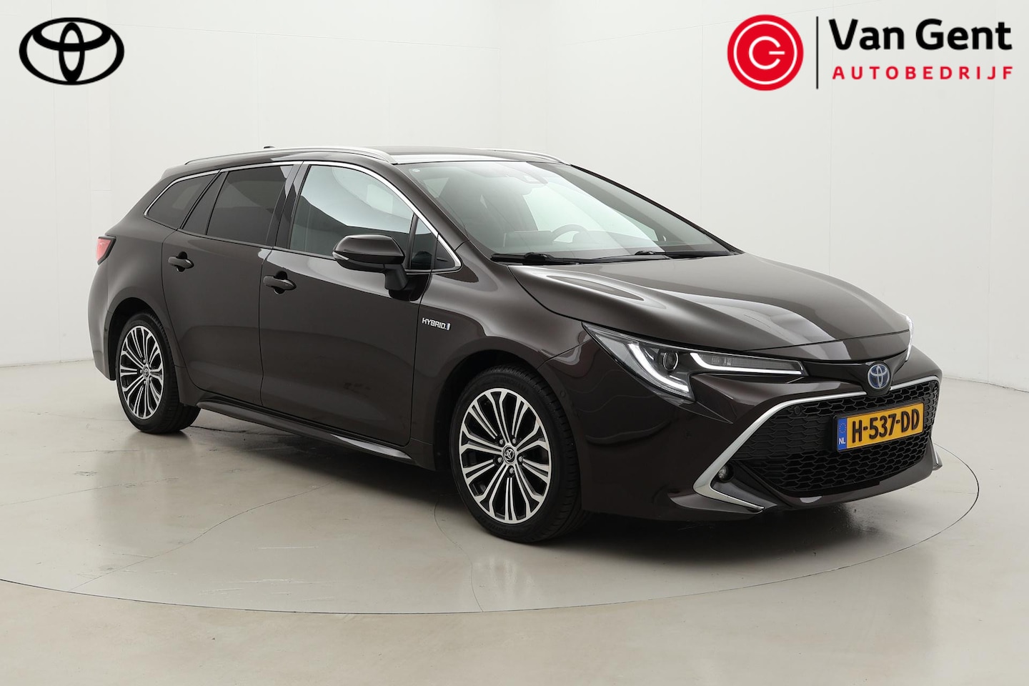 Toyota Corolla Touring Sports - 1.8 Hybrid Executive | Dodehoek detectie | Head-up display | Navigatie | Keyless entry | A - AutoWereld.nl