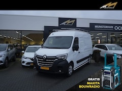 Renault Master - T35 2.3 dCi 135 L2H2 Work Edition - All seasonbanden - Trekhaak - Imperiaal - Navigatie